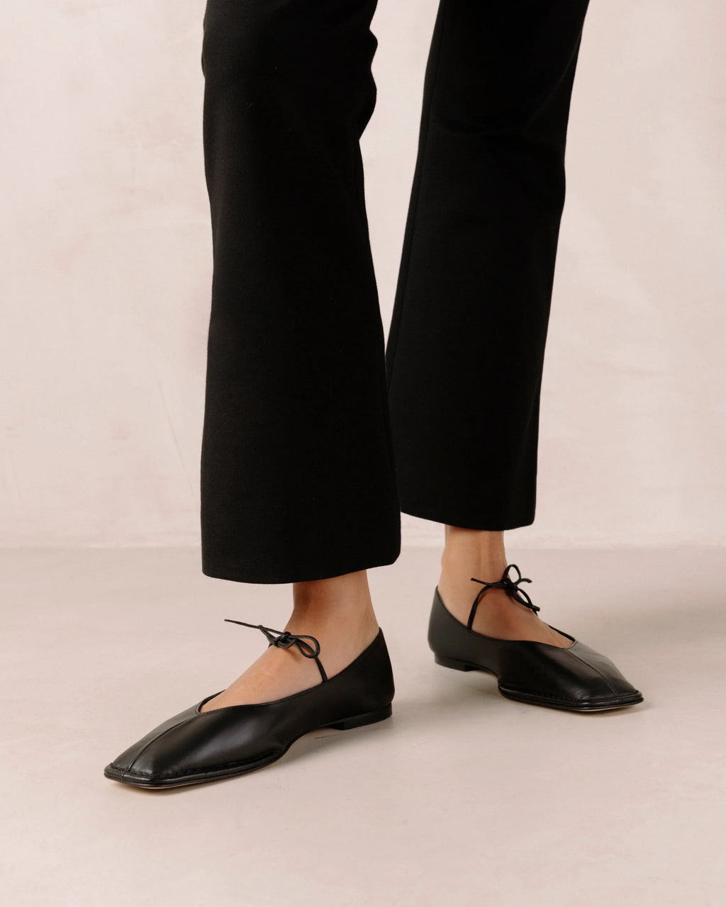 ALOHAS Sway Ballet Flats in Black