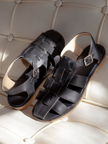 Mari Giudicelli Cae Sandal in Black – Auralie